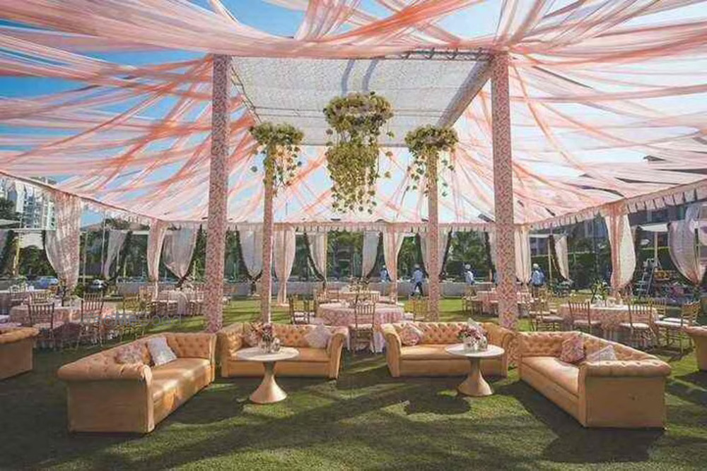Hilltop Greens – Perfect for Golden Hour Weddings