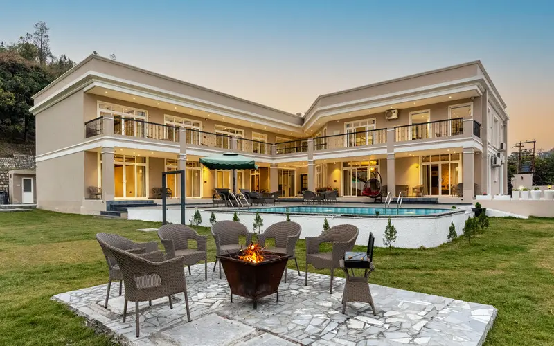 Book Your Farmhouse with Sloshout