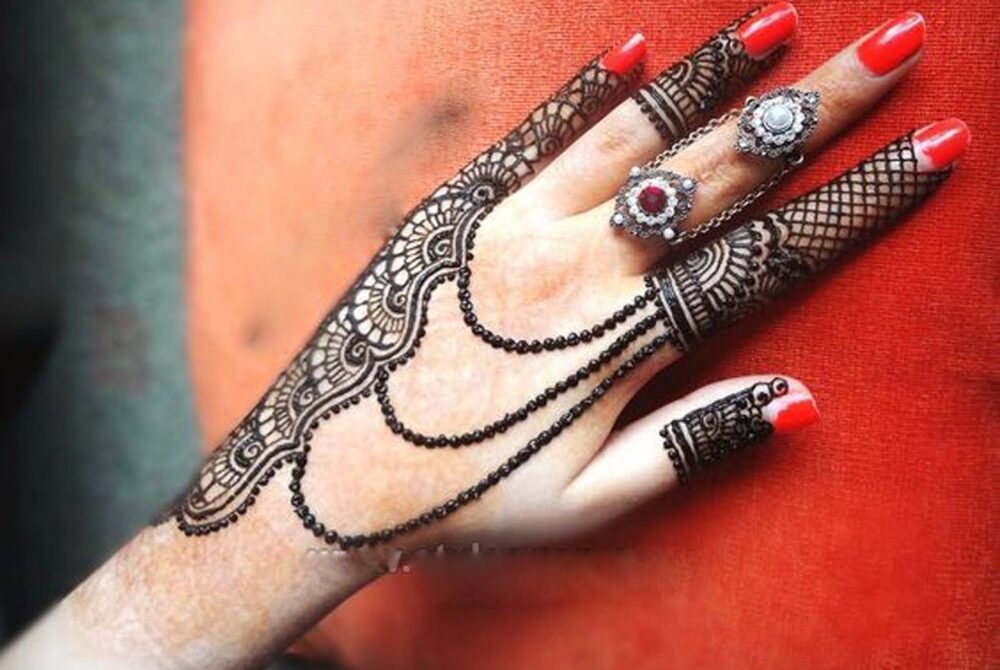 Jewellery-Style Mehndi