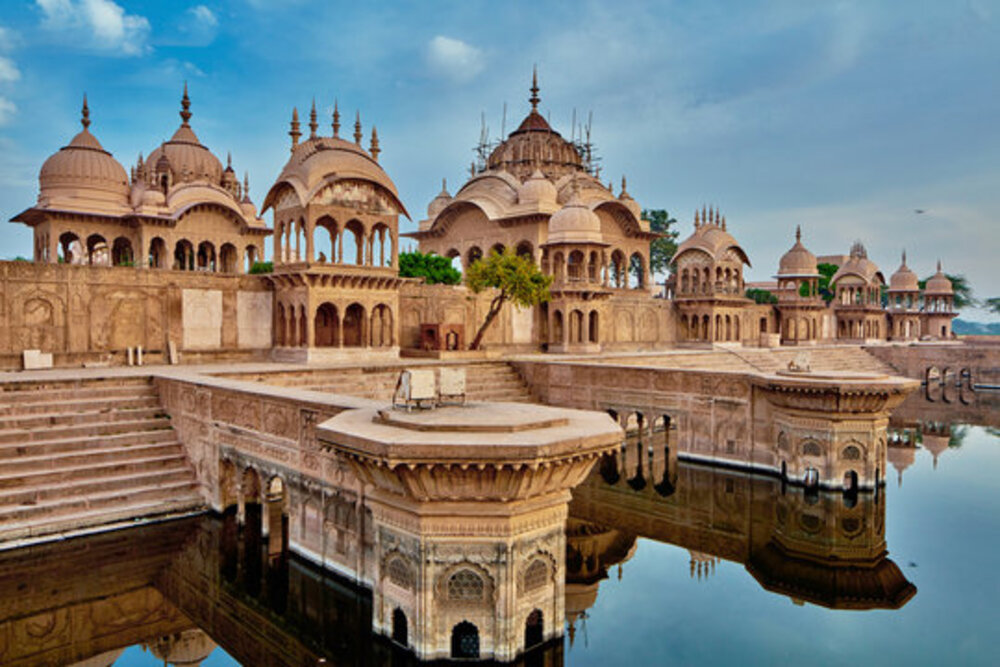 Vrindavan & Mathura (180 km from Delhi)