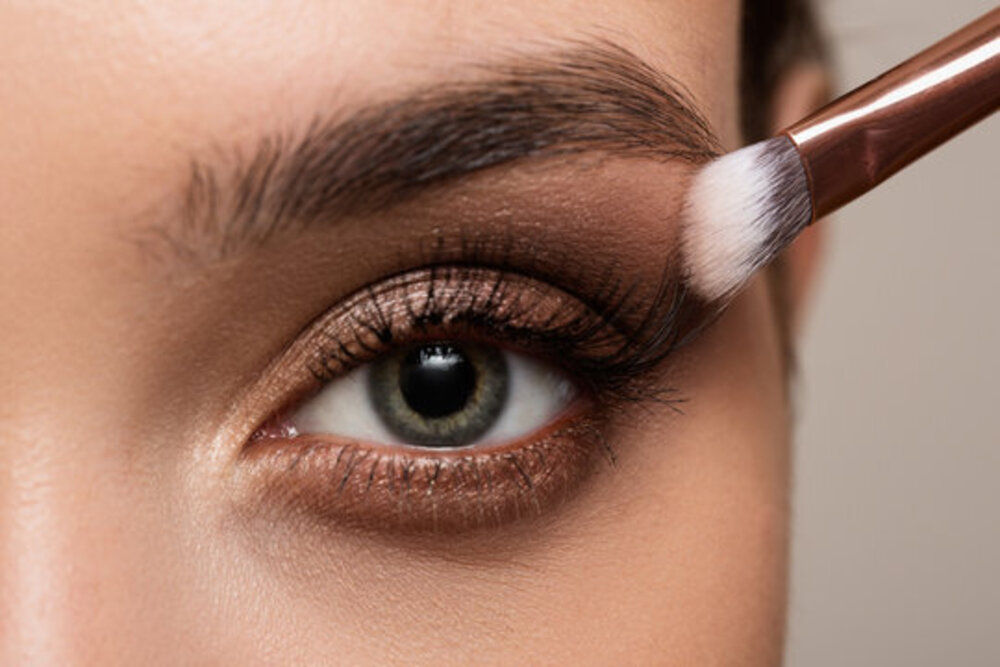 Eye Makeup: Natural & Defined