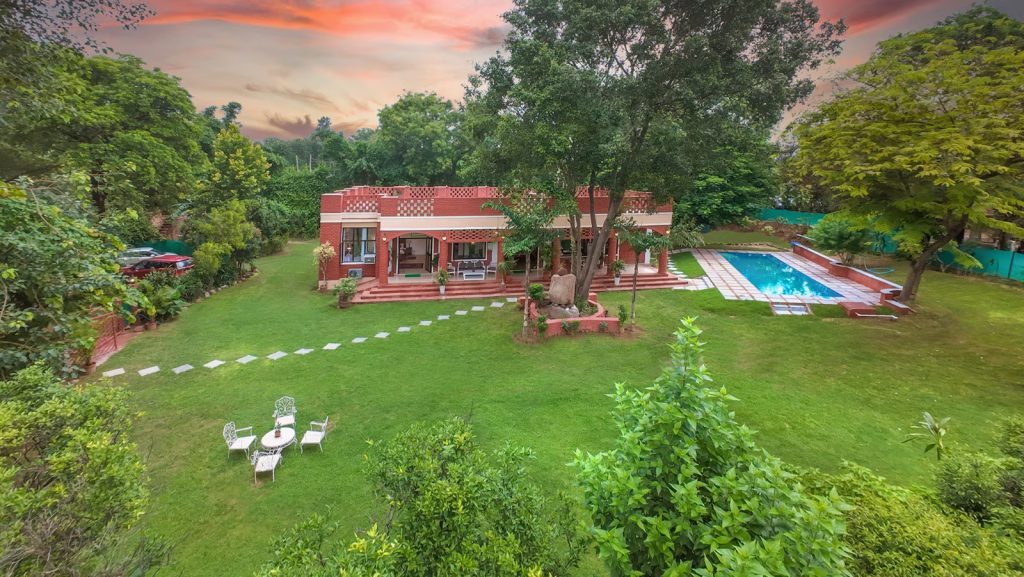 Farmhouse Stay Prices in Gurgaon Explained Clearly