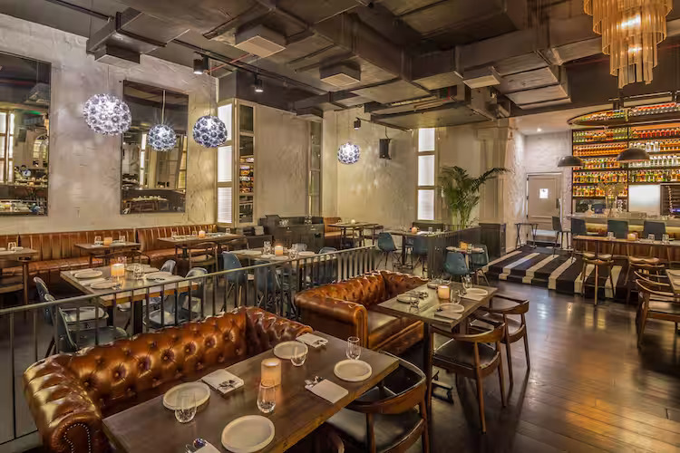 Whisky Samba, Golf Course Road