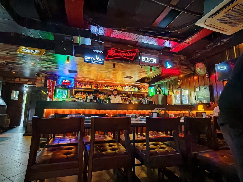 Adda by Striker - best places for family party