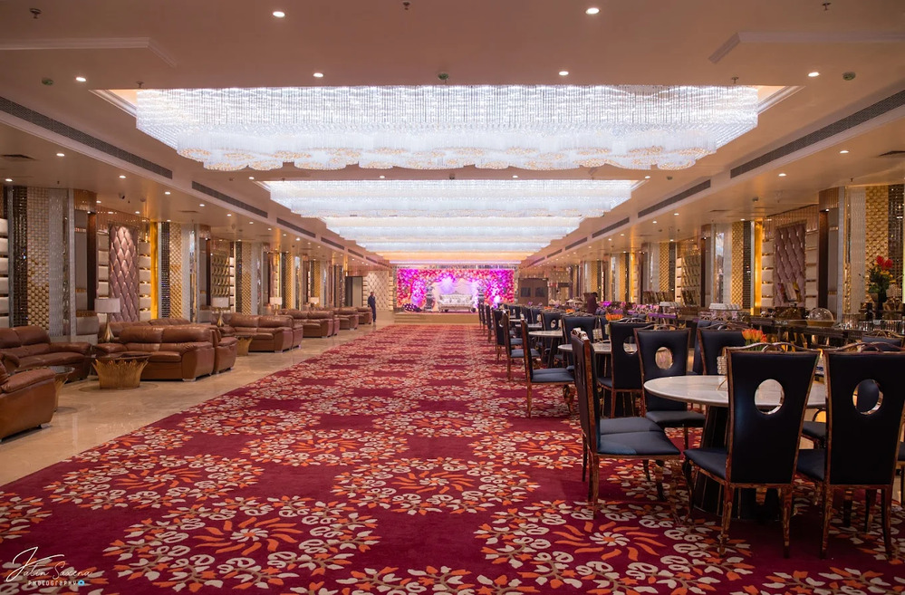 The Knots Banquet, Rohini – Trendy and Youthful