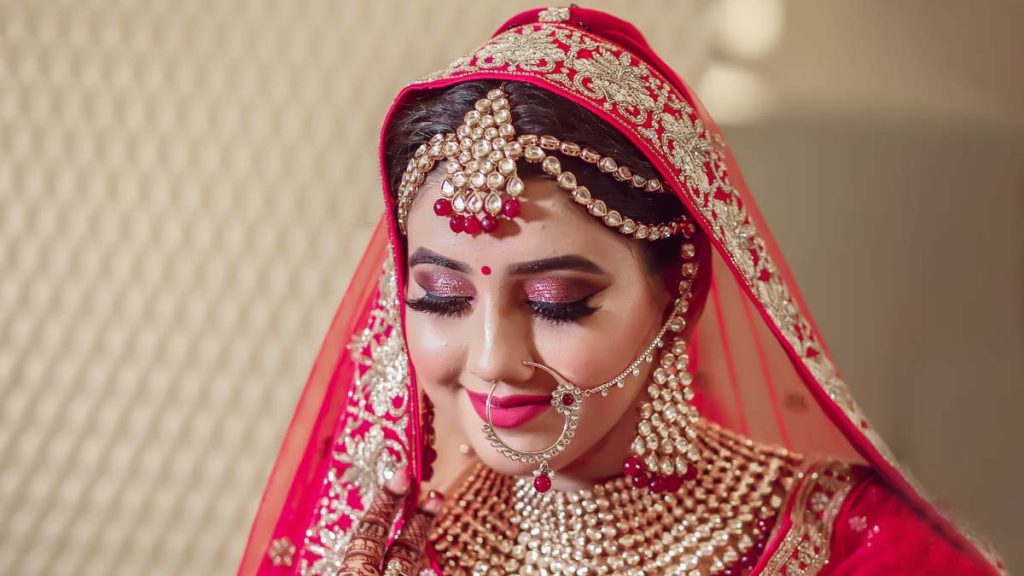 Perfect Makeup artist in delhi