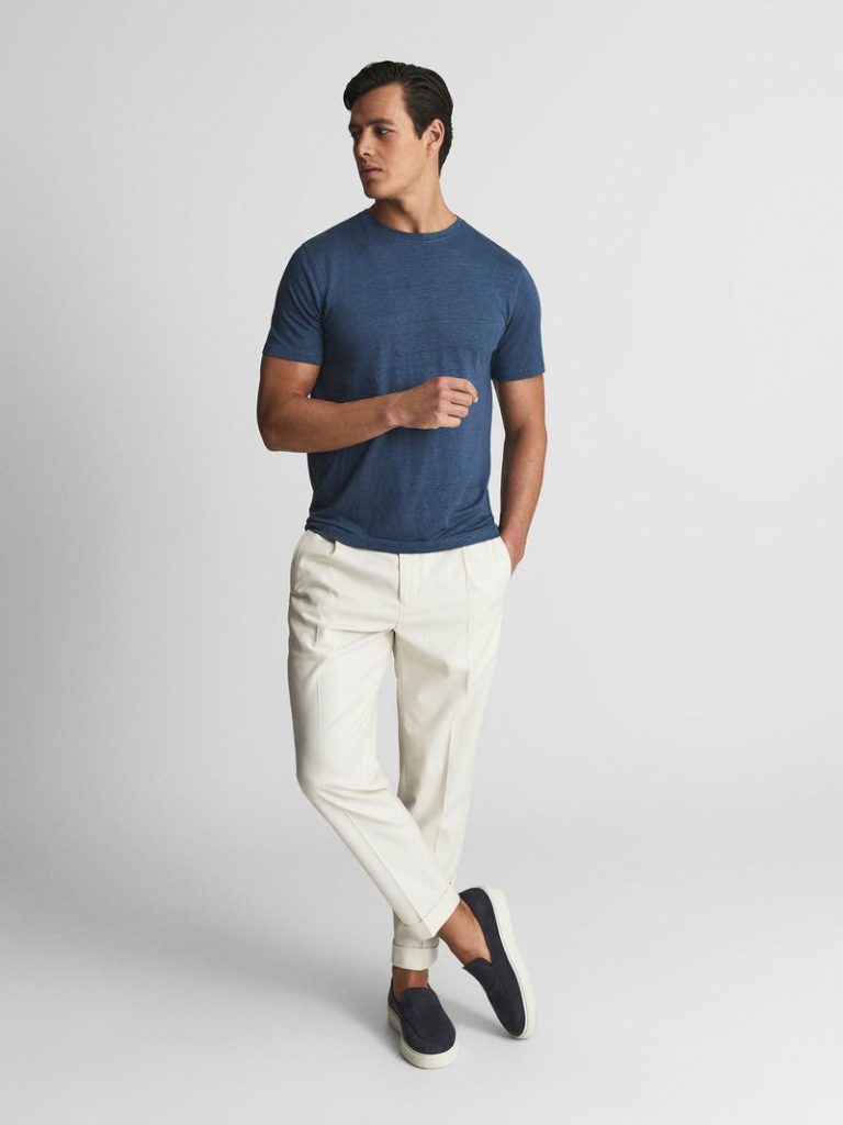 Casual T-Shirts with Linen Trousers – Men's Summer Fashion Trends
