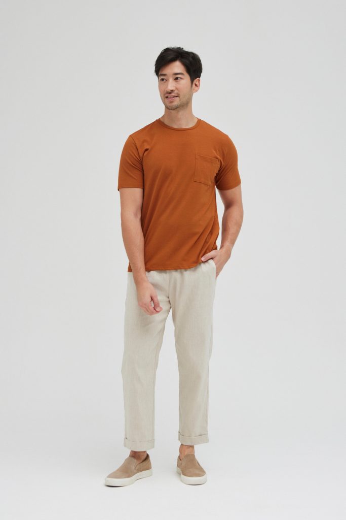 Casual T-Shirts with Linen Trousers – Men's Summer Fashion Trends