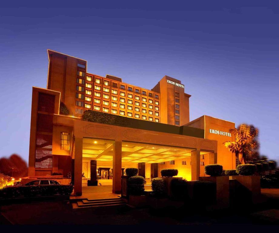 Eros Hotel for luxury wedding