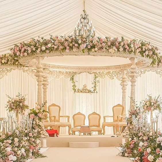 Fairy-like Wedding Stage Decoration