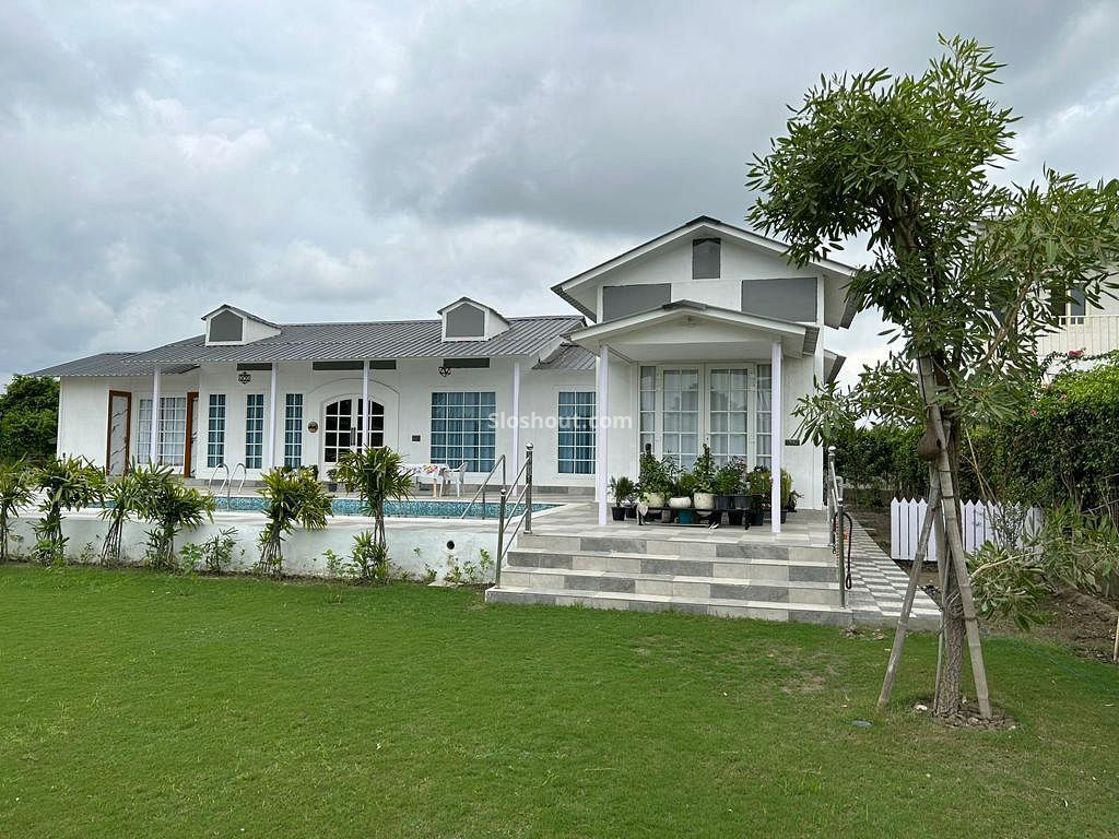 Farmhouse 3012-Sloshout
