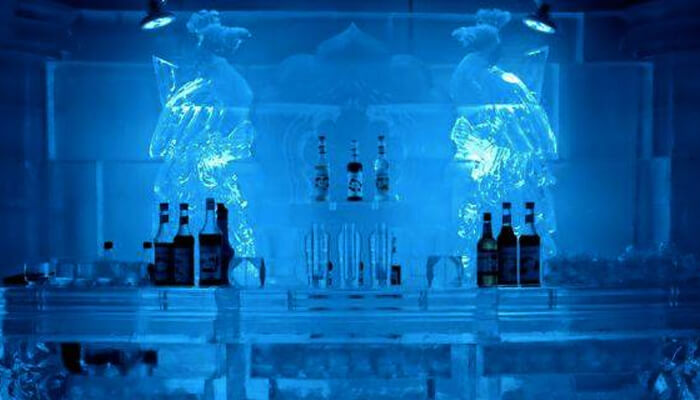 Ice Lounge, Saket