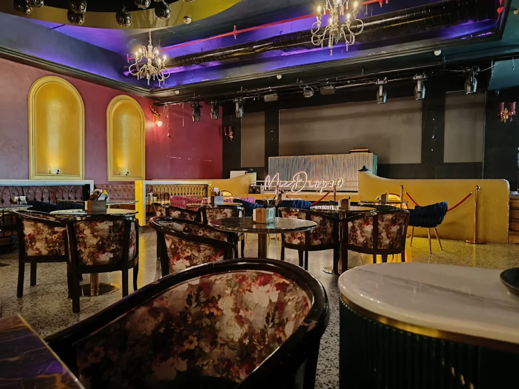 Mic Drop 2.0 restaurant for diwali party