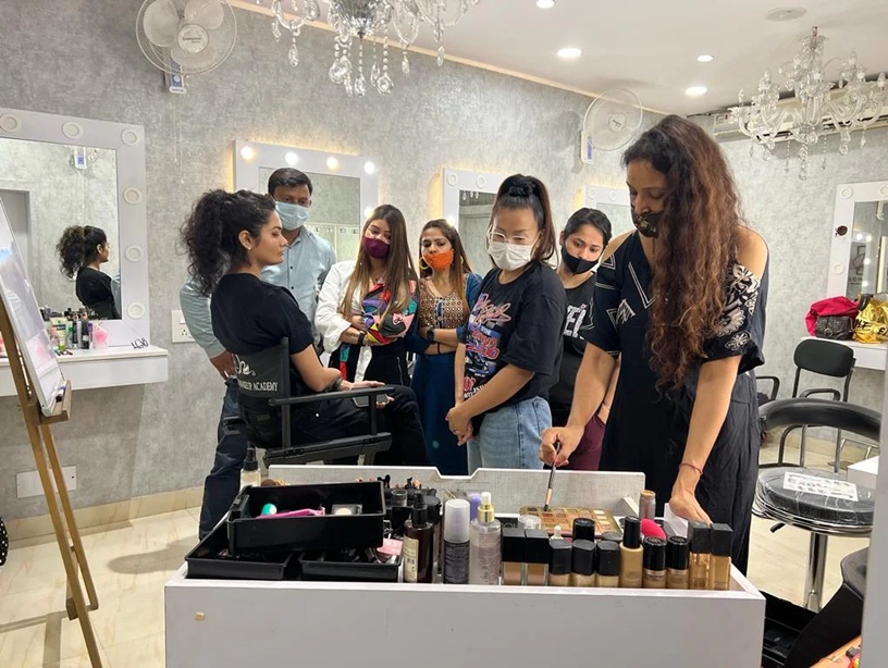 Richa Sharma makeup artists