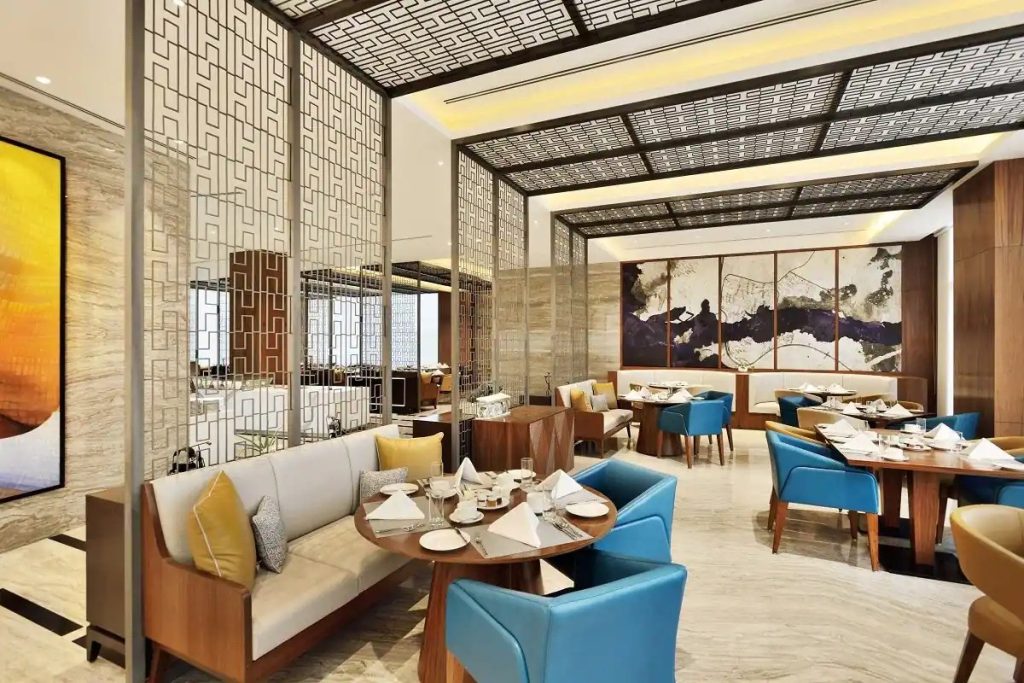 Redisson-Broadway restaurant in Faridabad
