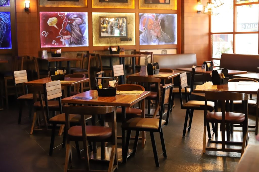 Noida pub The Smoke Factory