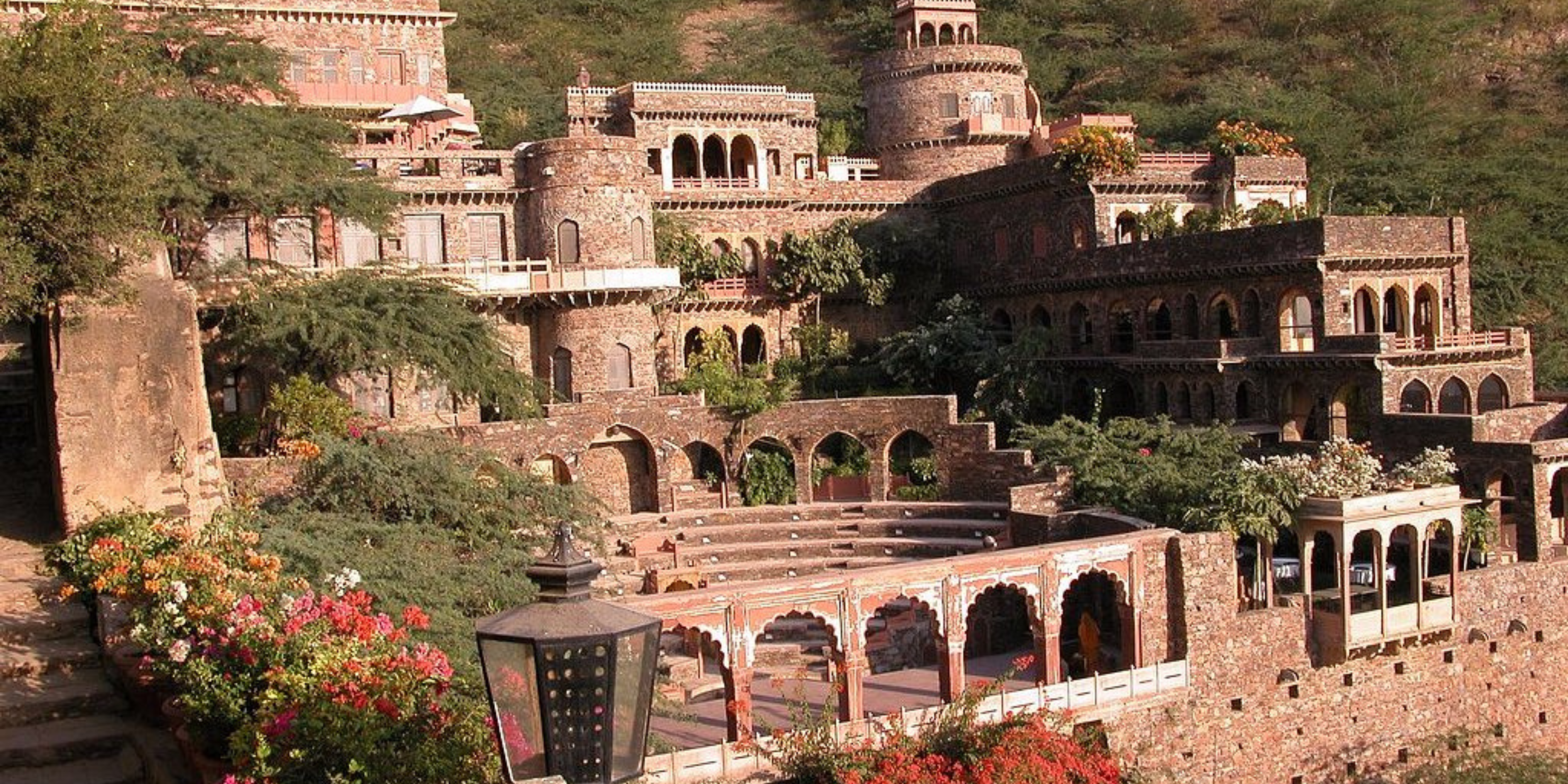 Weekend Getaways Near Gurgaon Within 100 km: Top Destinations &amp; Tips