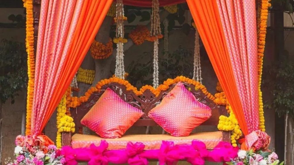 Pastel Colors in Wedding Stage Decoration