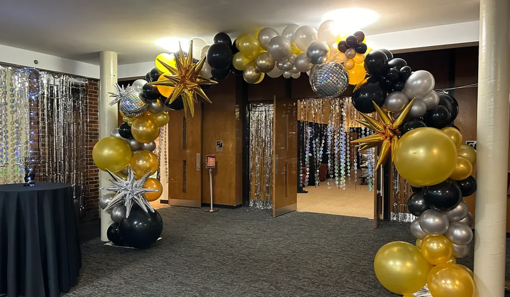 Balloon Frame Decoration 
