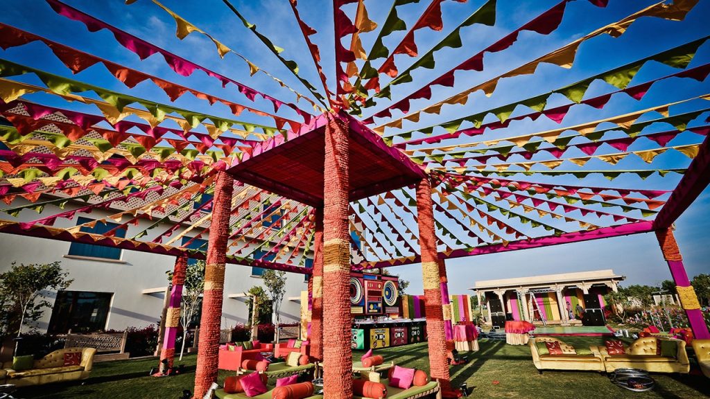 Yuna Weddings & Events - Wdding Flowers decoraters in delhi