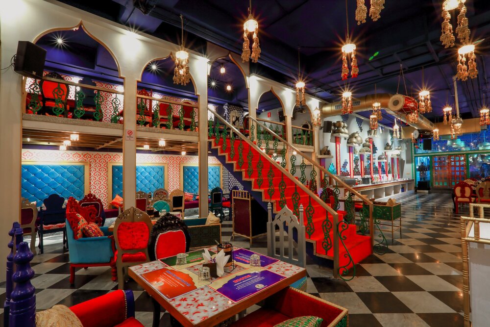 Best Restaurants for Family Dinner in Noida