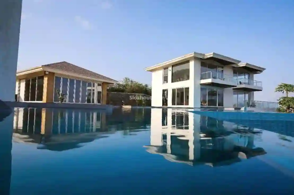 Farm 9874 – Sector 15, Faridabad