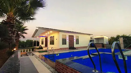 Farmhouse 4433 – Sector 150, Noida