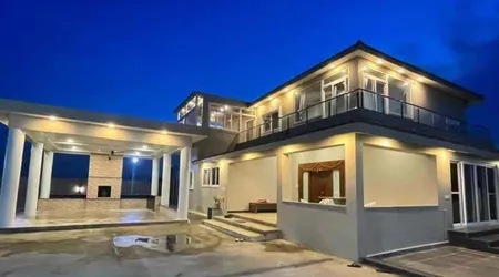 House 942 — The Modern Suite in Element One