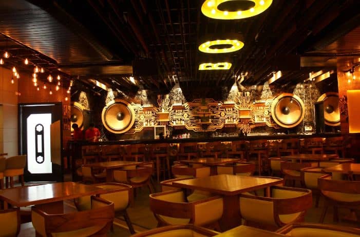 Boombox Brewstreet restaurant