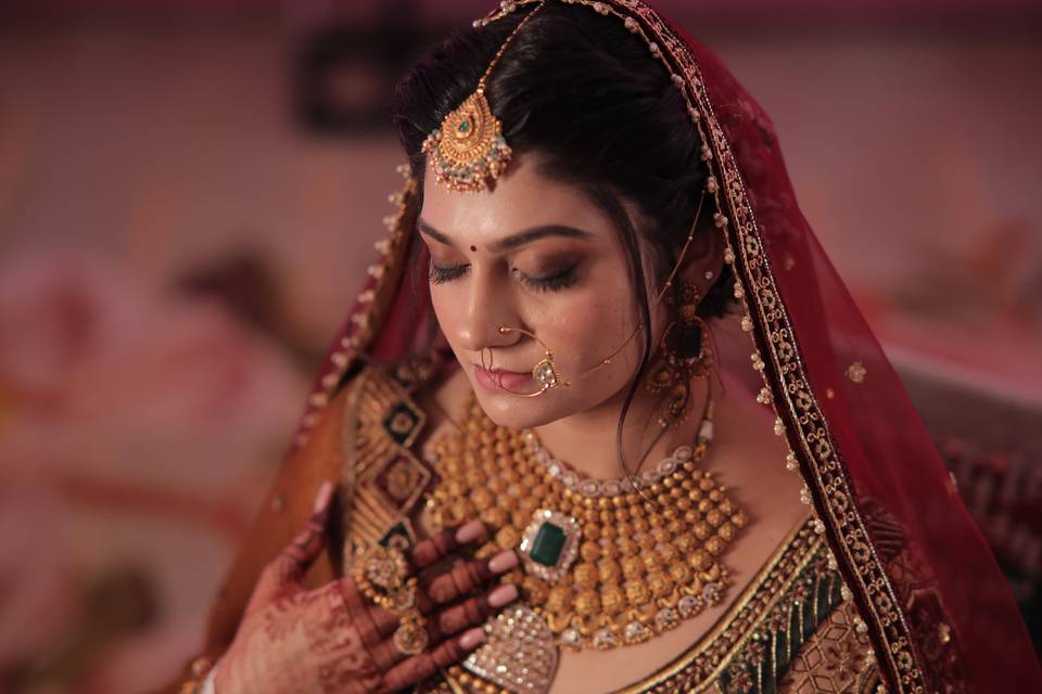 Metallic and Shimmery Shadows