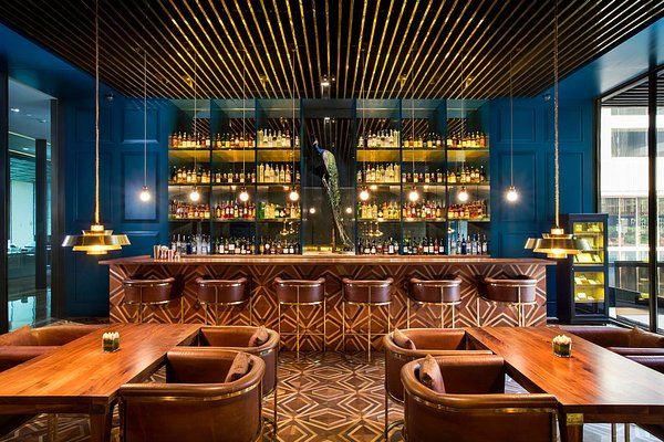 10 Best Pubs For Girls’ Night Out In Bangalore