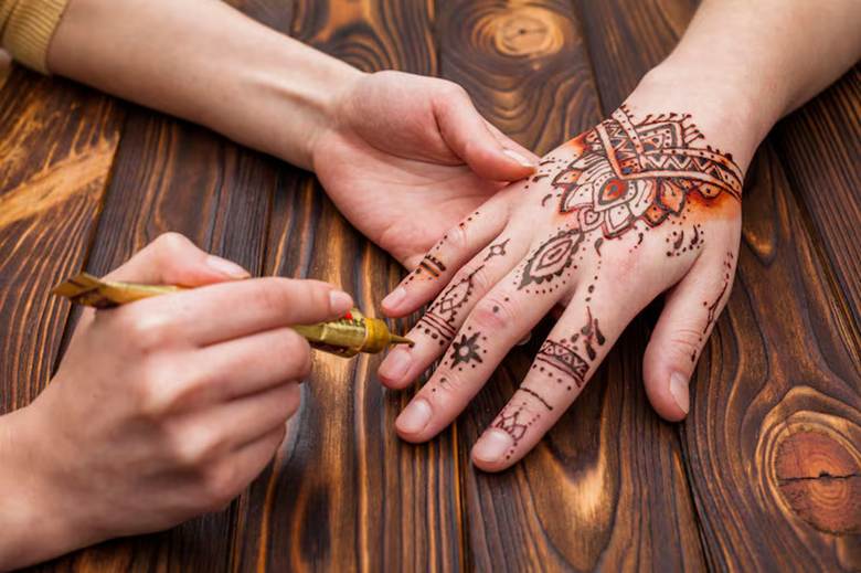 Paisley Pattern Mehndi