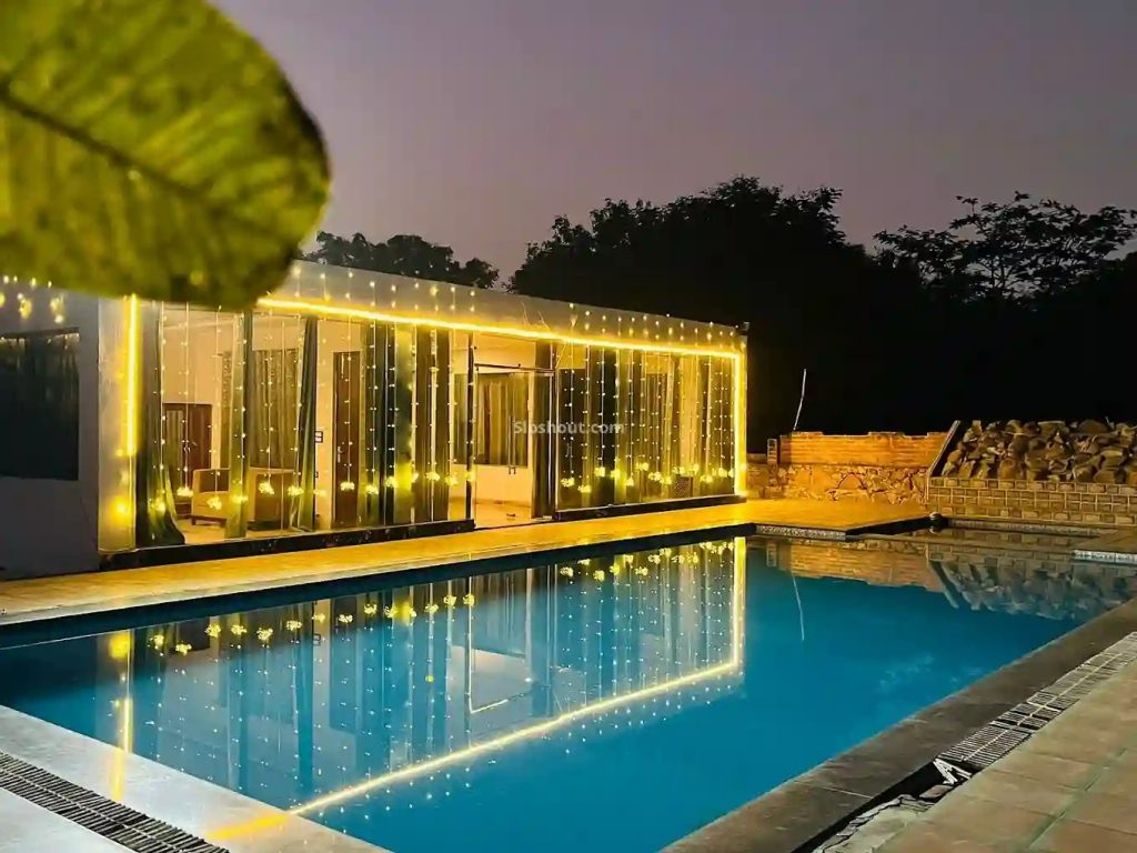 Cabana Farm - Gurgaon Tropical