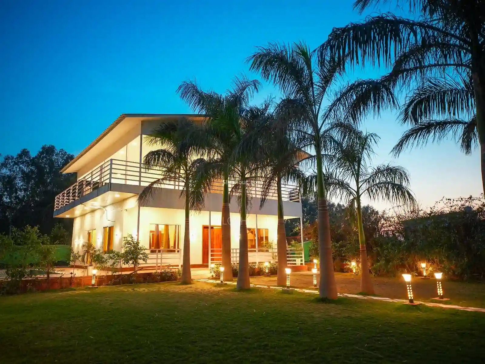 Luxury Resort in Noida for Staycation