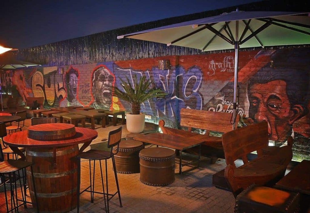 Walking Street restaurant
