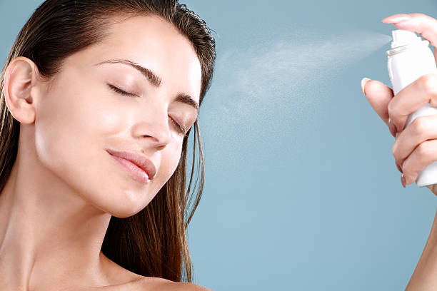 Lock Your Makeup with Powder & Setting Spray