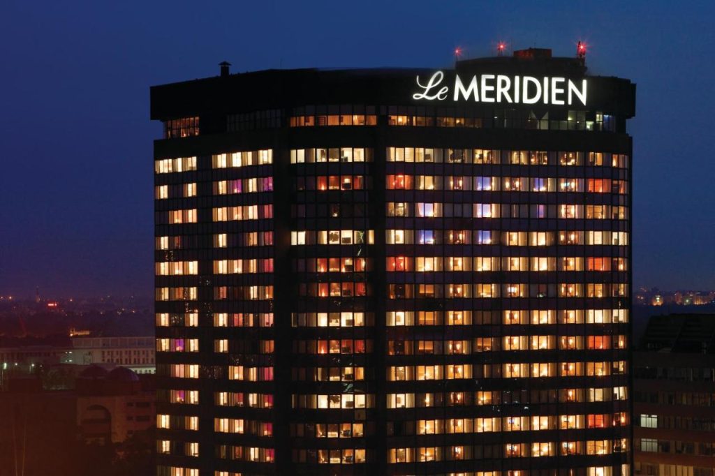 Le Meridien hotel connaugh Place