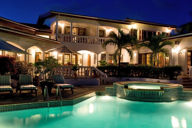 Villas in Delhi for Private Party and Staycations