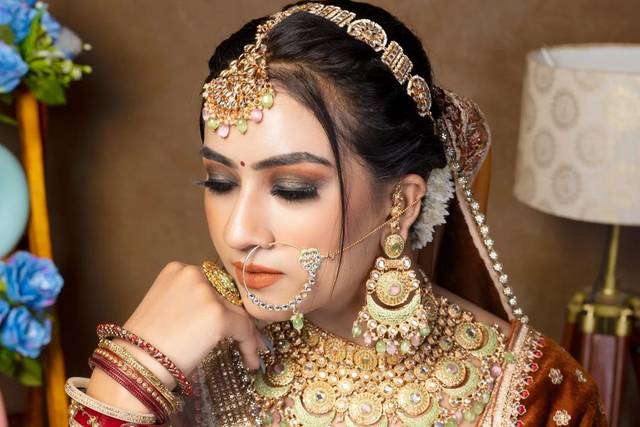 Neha Kapoor Makeup Artist