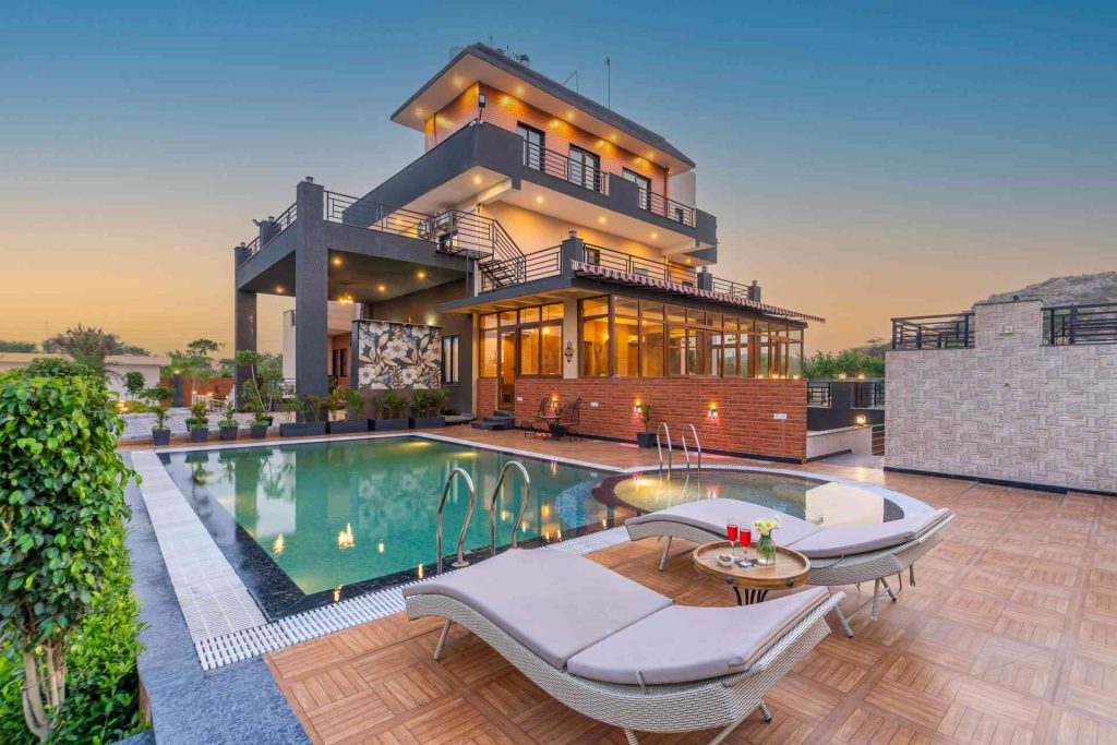 Things to Do Near Villas with Private Pools in Sohna Road