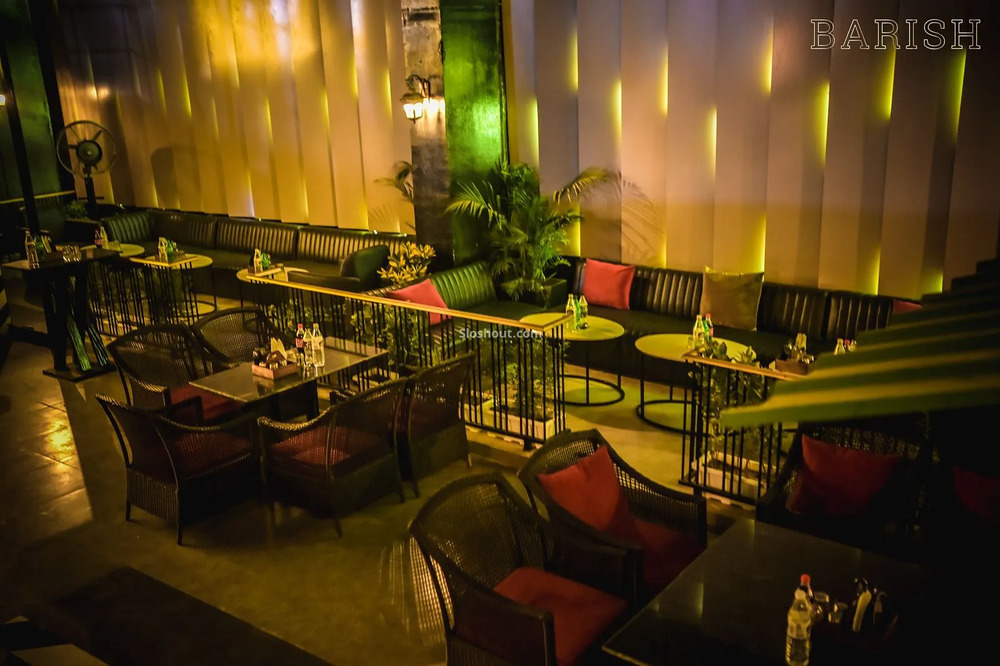 Barish Moon Bar & Brewery (Sector 38)