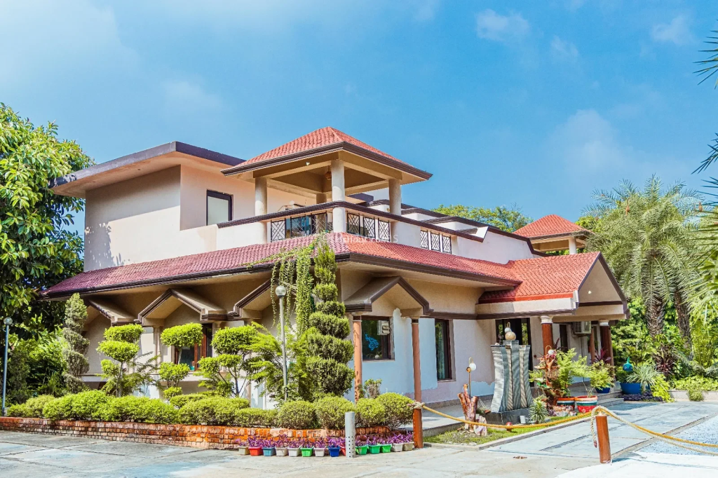 Farmhouse 2425 – Chattarpur, Delhi (6BHK)
