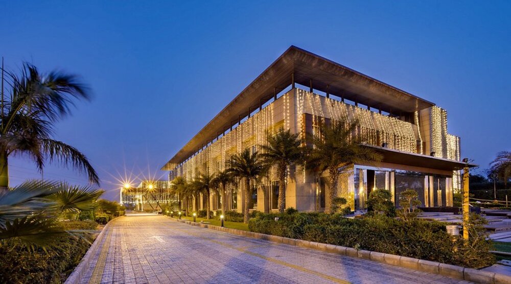The Jehan, North Delhi – Indoor + Outdoor Grandeur