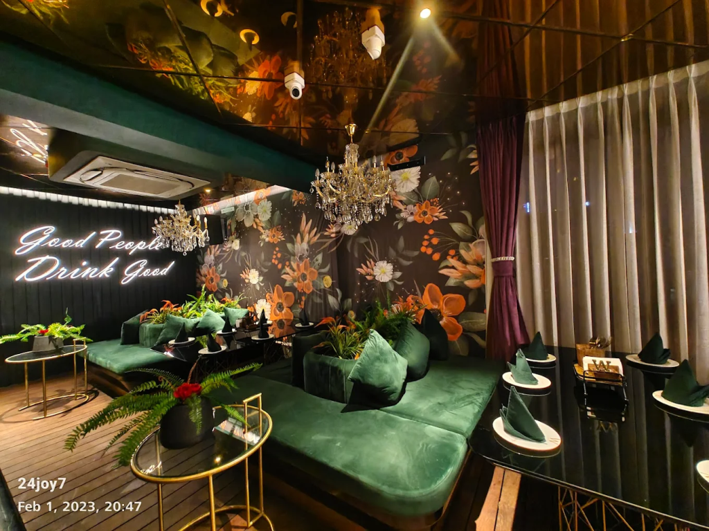 W Va Bien – Rajinder Nagar