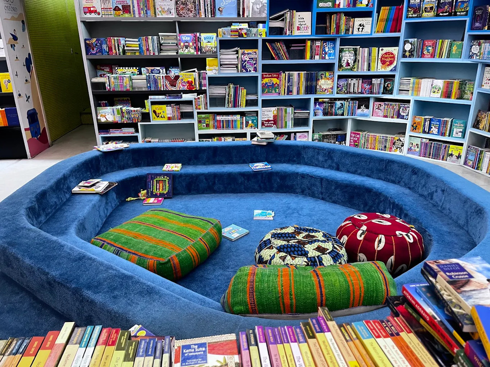 Cha Bar – Where Books Meet Tea