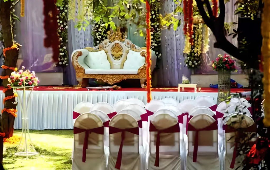 What to Avoid When Hiring Decorators in Delhi?