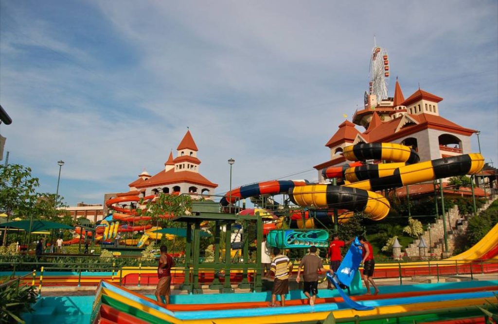 Visit Wonderla After Dark